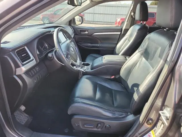 2014 TOYOTA HIGHLANDER XLE  