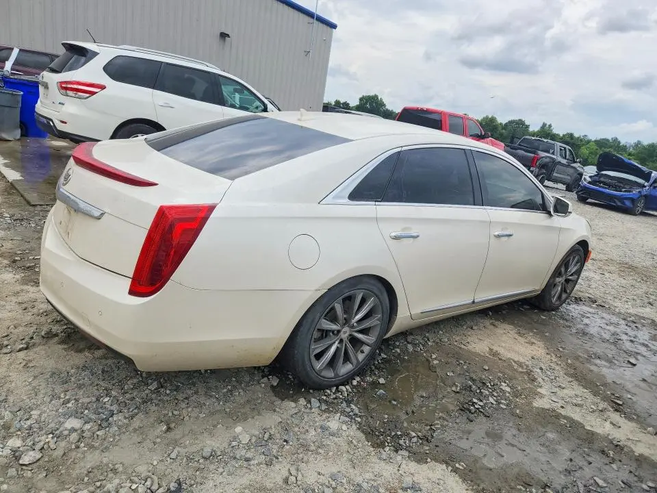 2014 CADILLAC XTS   