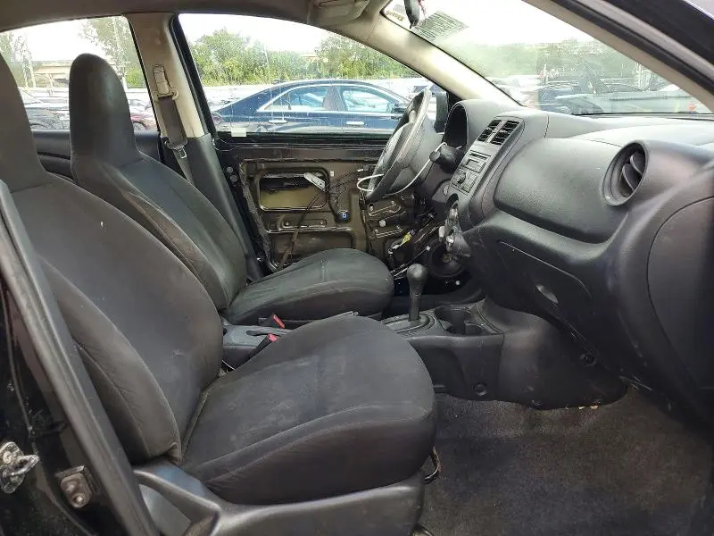 2013 NISSAN VERSA 1.6 S  