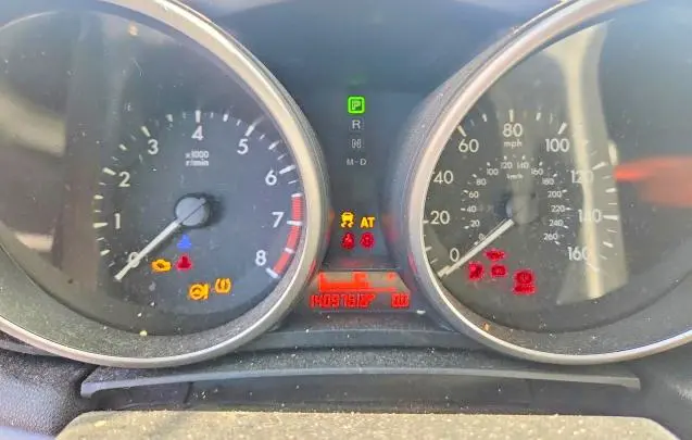 2011 MAZDA 3 I  