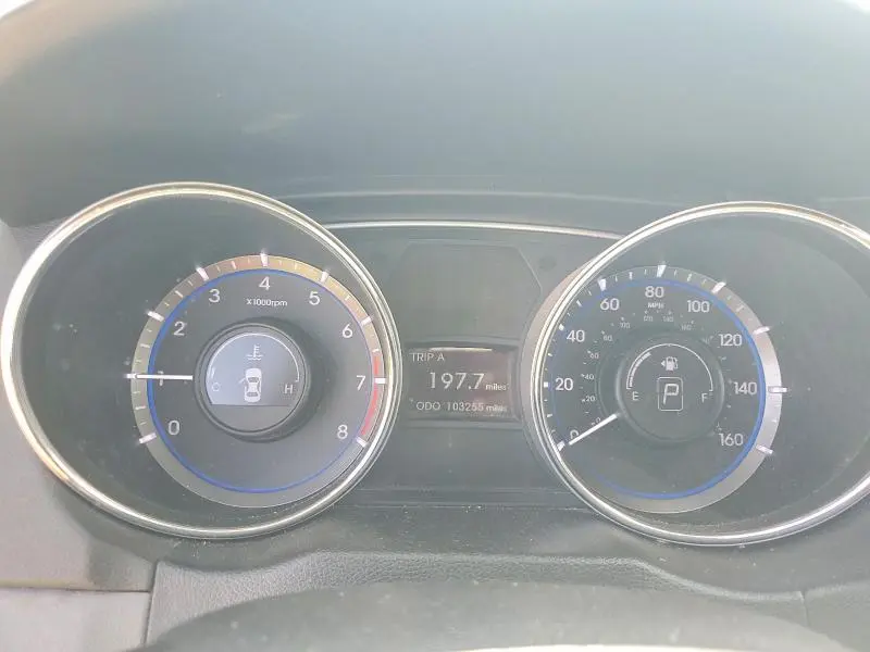2013 HYUNDAI SONATA GLS  