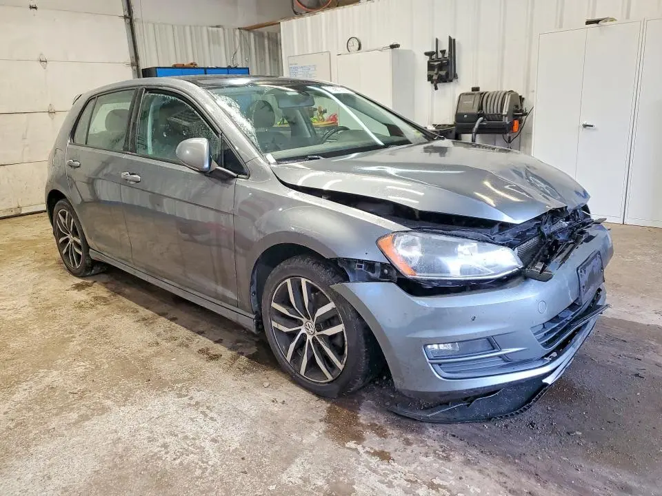 2015 VOLKSWAGEN GOLF   