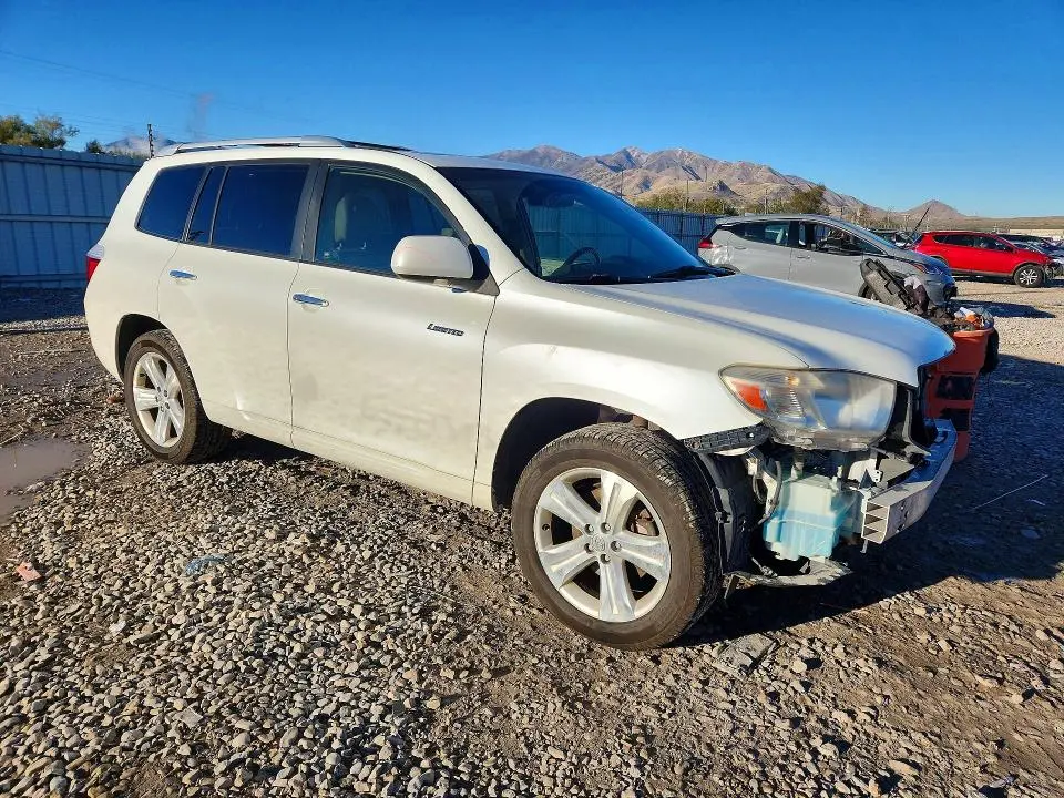 2010 TOYOTA HIGHLANDER LIMITED  