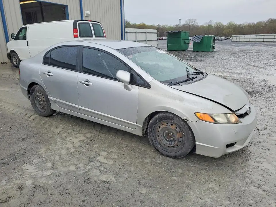 2011 HONDA CIVIC LX  