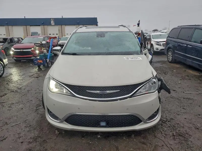 2020 CHRYSLER PACIFICA LIMITED  