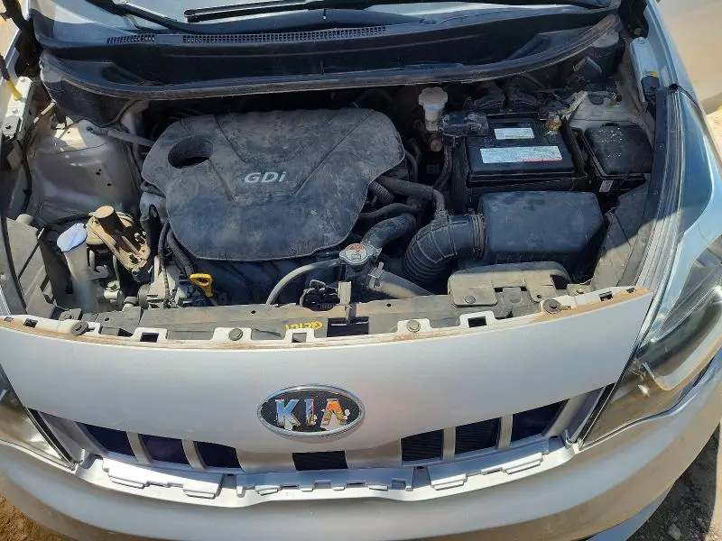 2015 KIA RIO LX  