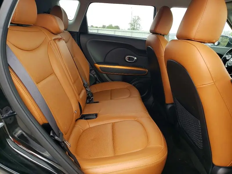 2016 KIA SOUL !  