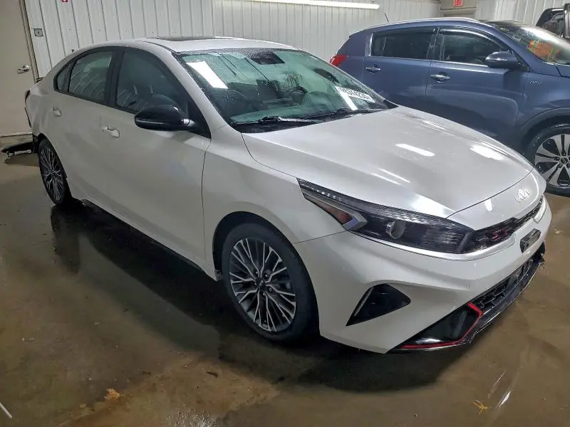 2023 KIA FORTE GT LINE  