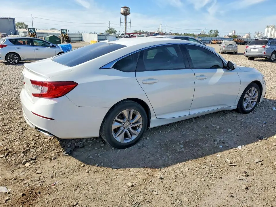 2018 HONDA ACCORD LX  