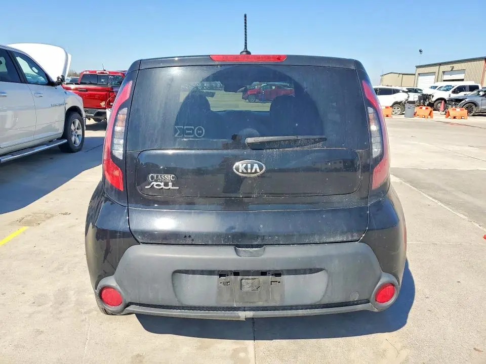 2016 KIA SOUL   
