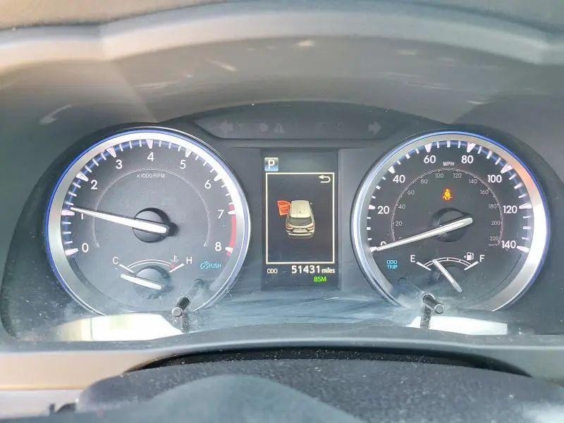 2019 TOYOTA HIGHLANDER XLE  