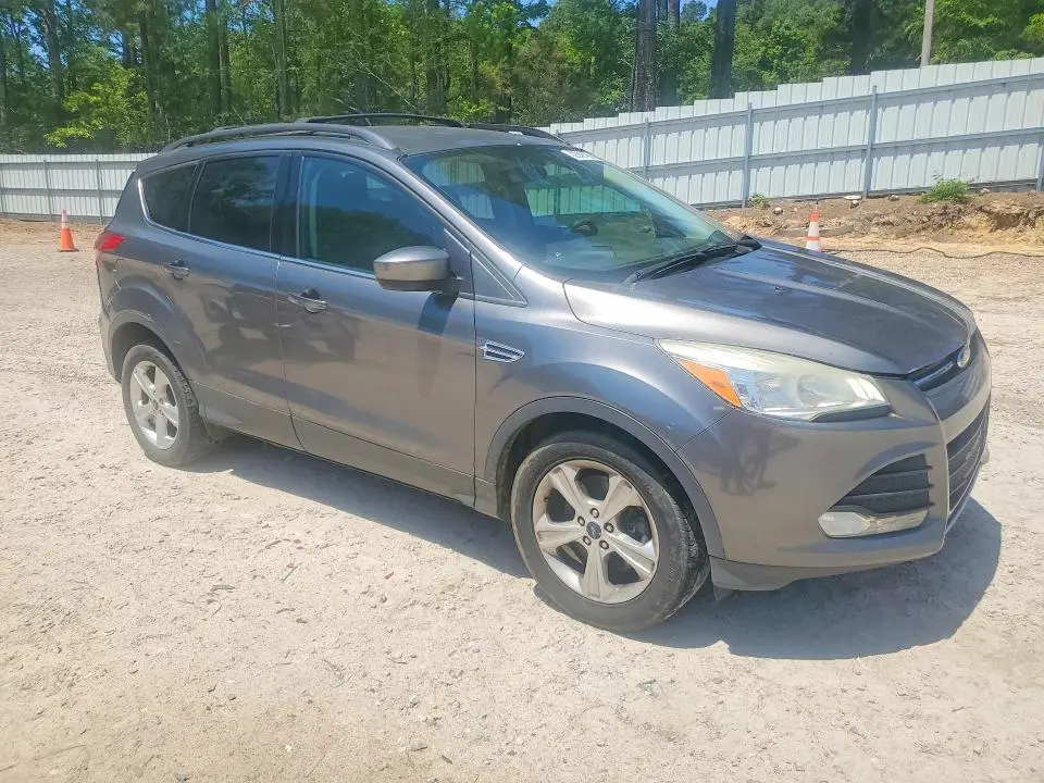 2014 FORD ESCAPE SE  