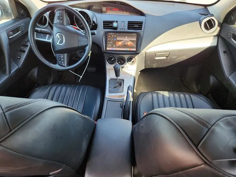 2011 MAZDA 3 I  