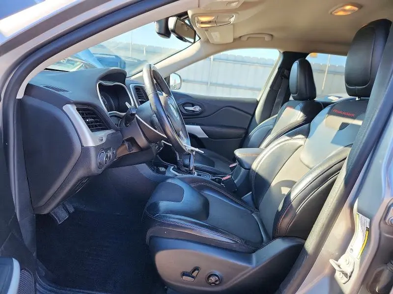 2017 JEEP CHEROKEE TRAILHAWK  