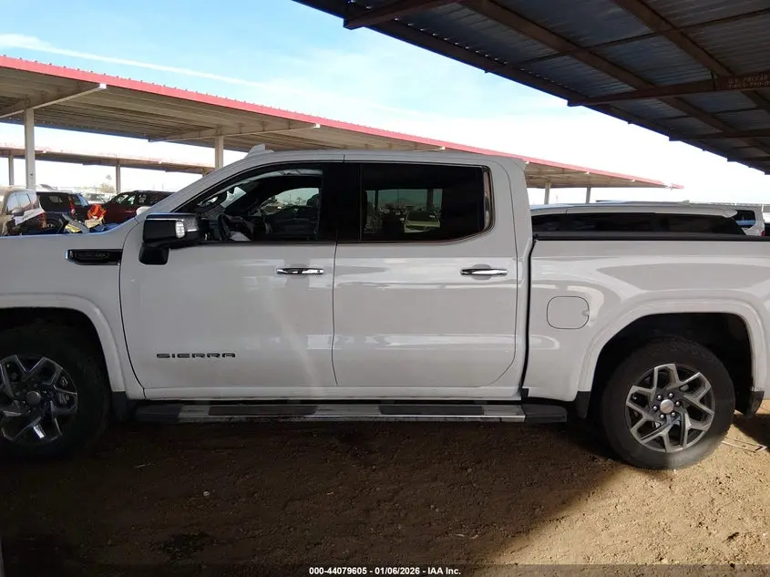 2024 GMC SIERRA 1500 4WD  SHORT BOX SLT