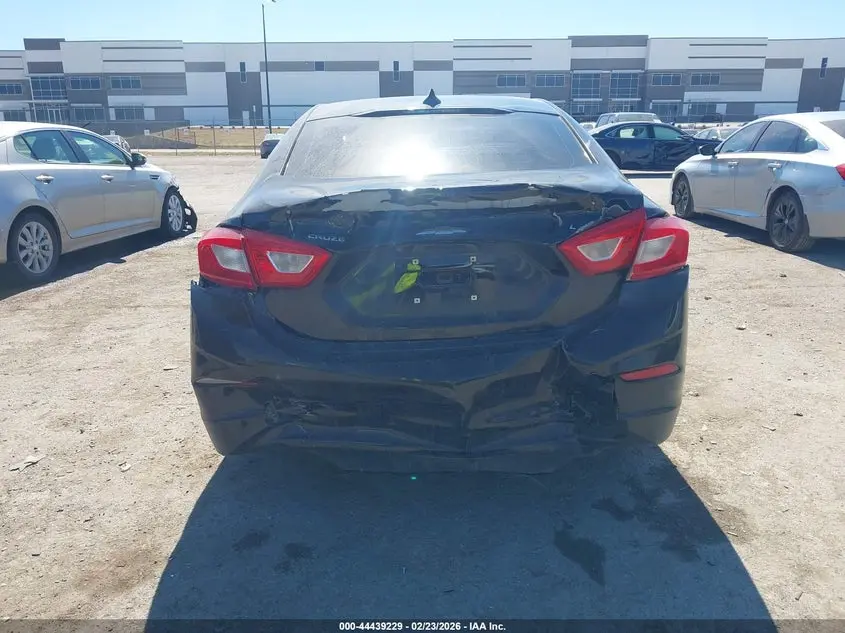 2017 CHEVROLET CRUZE LT AUTO