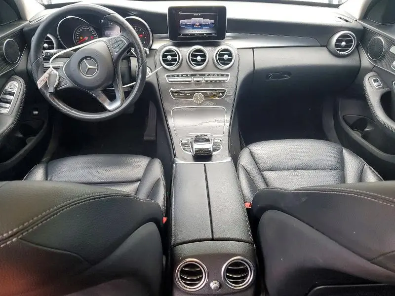 2016 MERCEDES-BENZ C 300  