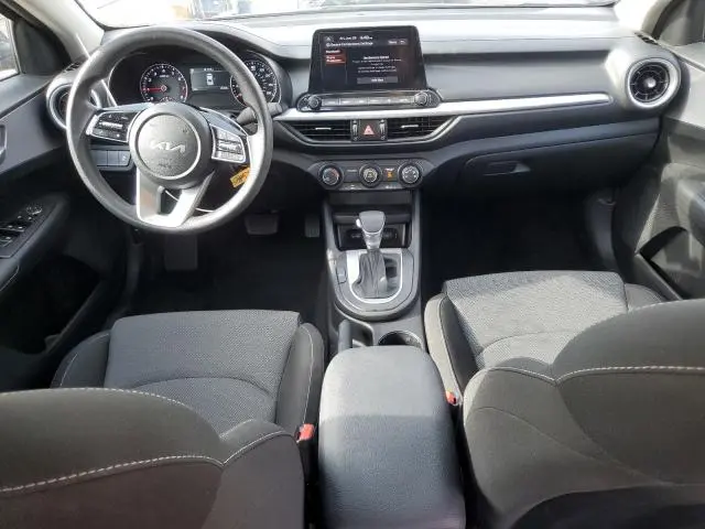 2024 KIA FORTE LX  