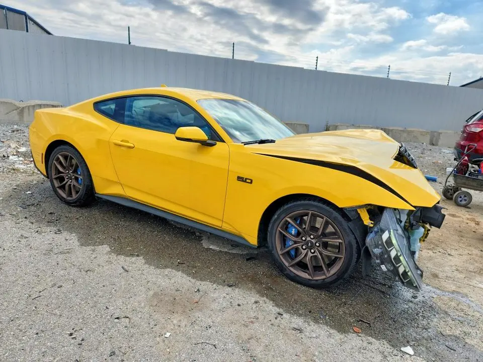 2024 FORD MUSTANG GT  