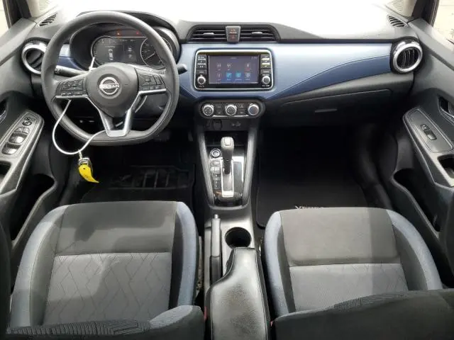 2023 NISSAN VERSA SV  