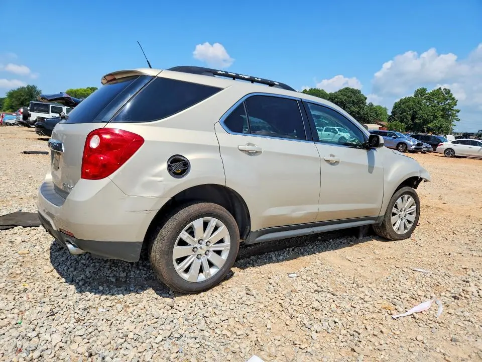 2011 CHEVROLET EQUINOX LT  