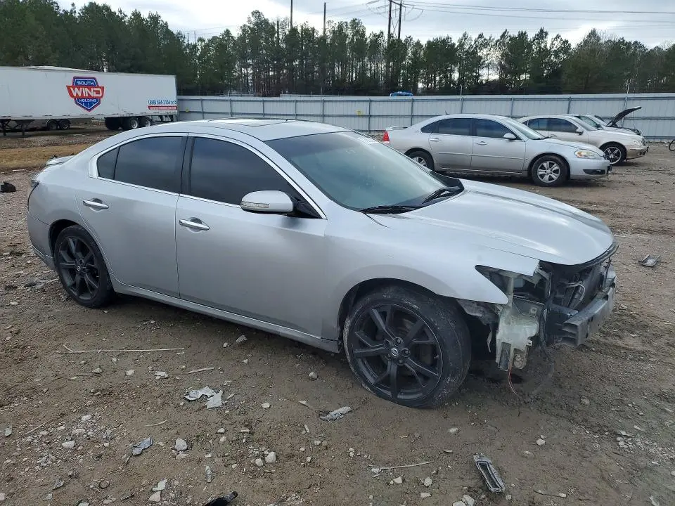 2014 NISSAN MAXIMA 3.5 SV  
