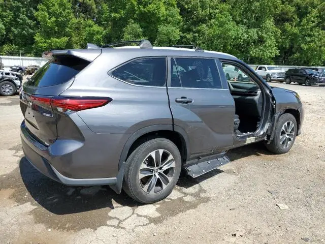 2023 TOYOTA HIGHLANDER HYBRID XLE  