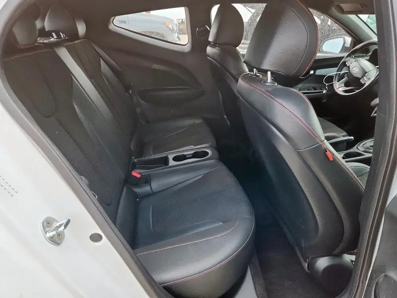 2019 HYUNDAI VELOSTER BASE  