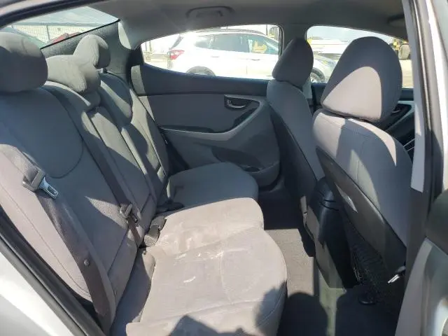 2014 HYUNDAI ELANTRA SE  