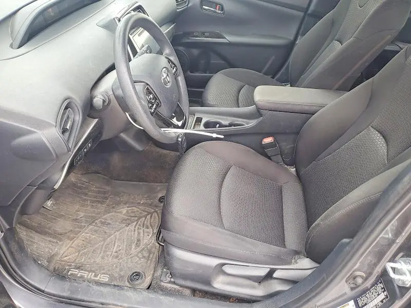 2019 TOYOTA PRIUS LE  