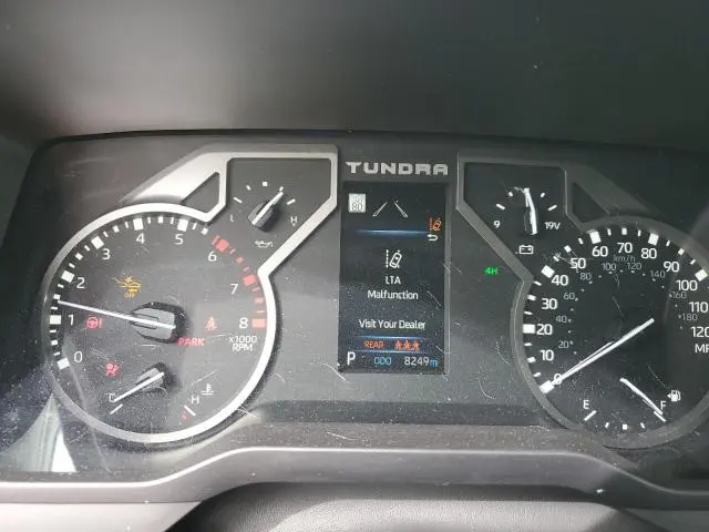 2024 TOYOTA TUNDRA CREWMAX SR  