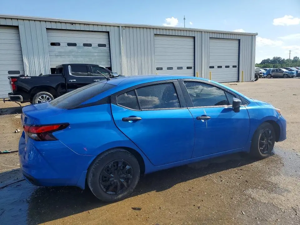 2023 NISSAN VERSA S  
