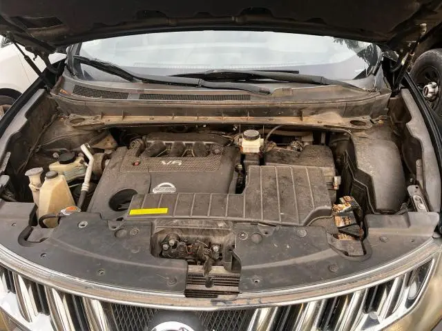 2010 NISSAN MURANO S  