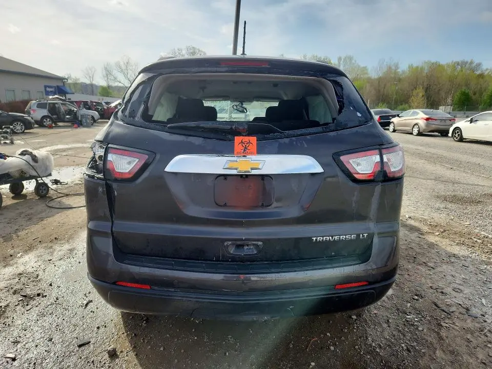 2013 CHEVROLET TRAVERSE LT  