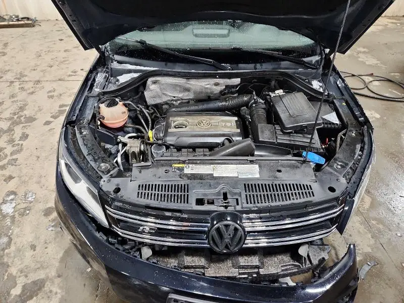 2016 VOLKSWAGEN TIGUAN S  