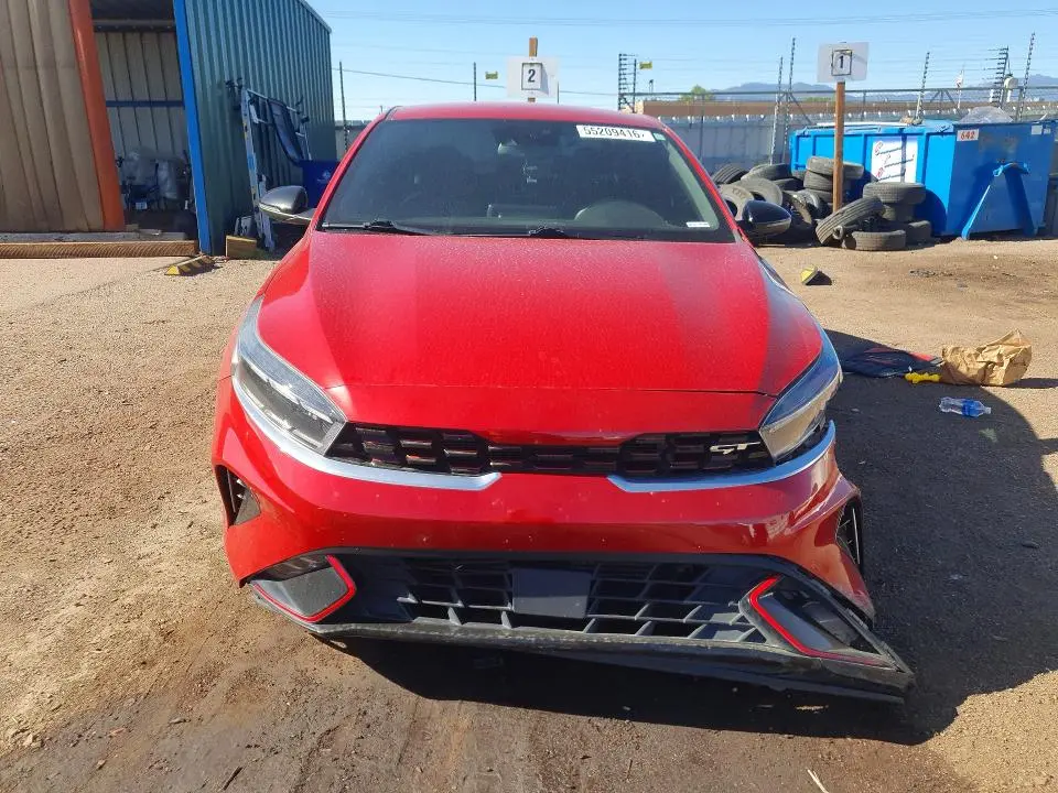 2023 KIA FORTE GT  