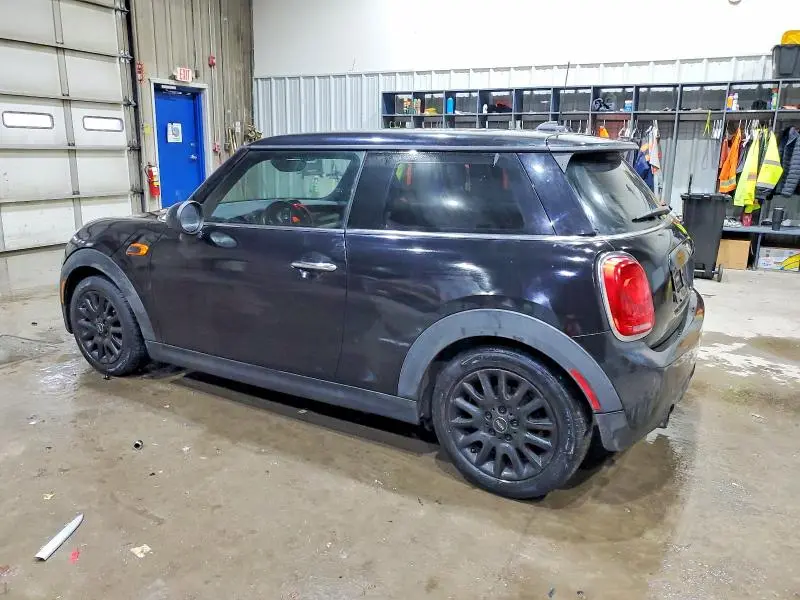 2015 MINI COOPER   
