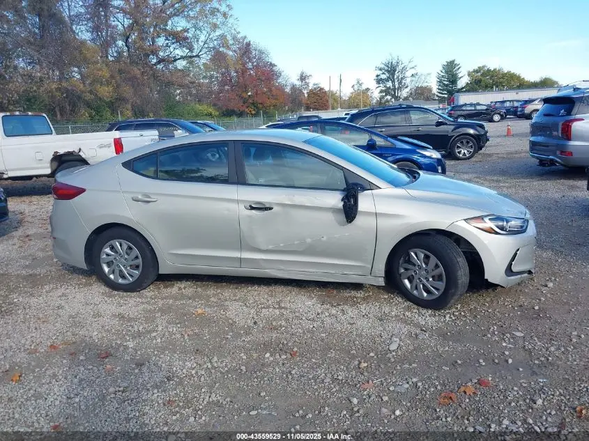 2017 HYUNDAI ELANTRA SE