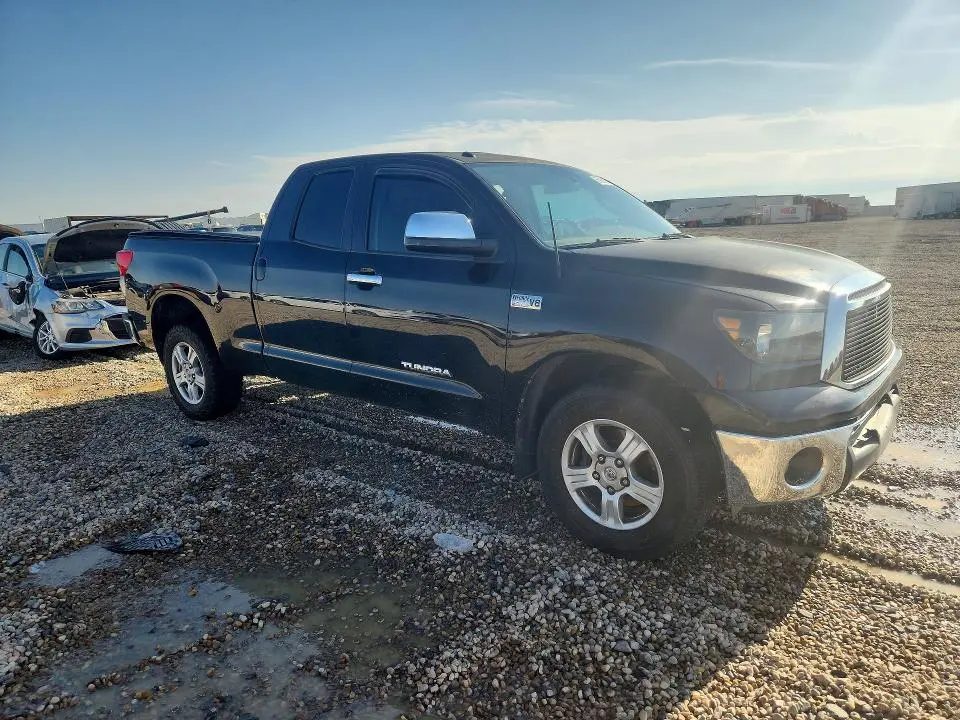 2013 TOYOTA TUNDRA DOUBLE CAB SR5  