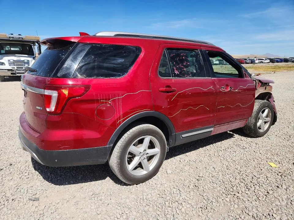 2016 FORD EXPLORER XLT  