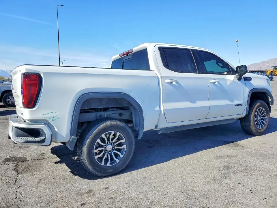 2021 GMC SIERRA K1500 AT4  