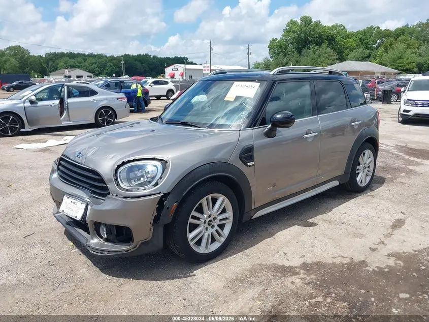 2017 MINI COUNTRYMAN COOPER