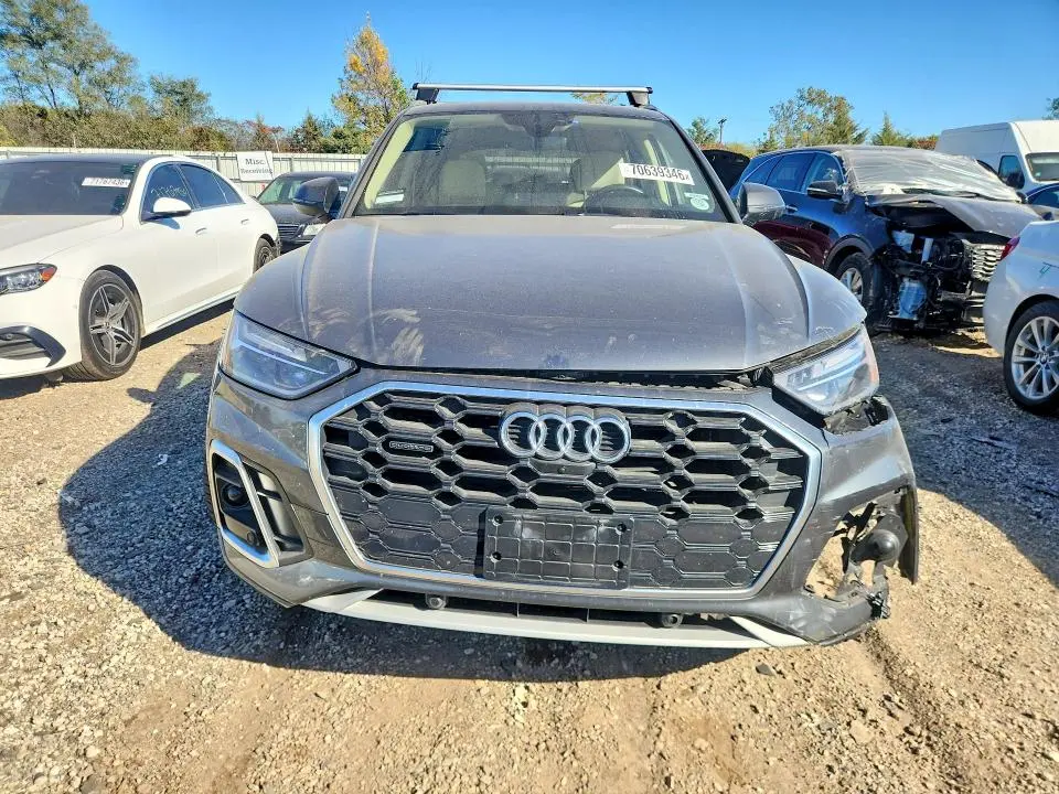 2022 AUDI Q5 PREMIUM PLUS 45  