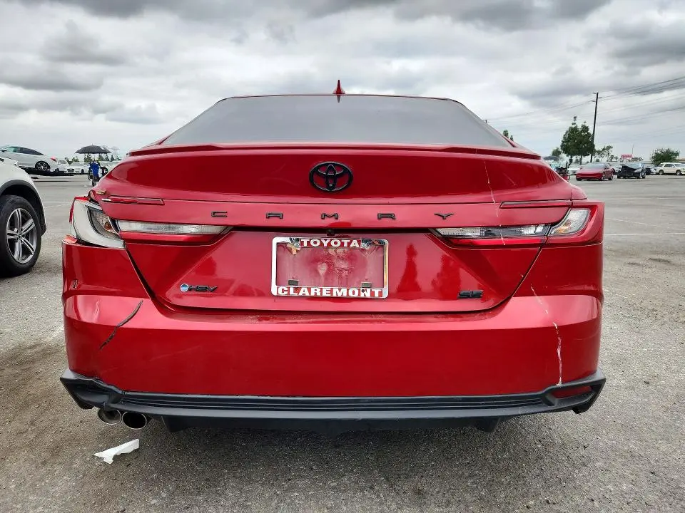2026 TOYOTA CAMRY SE  