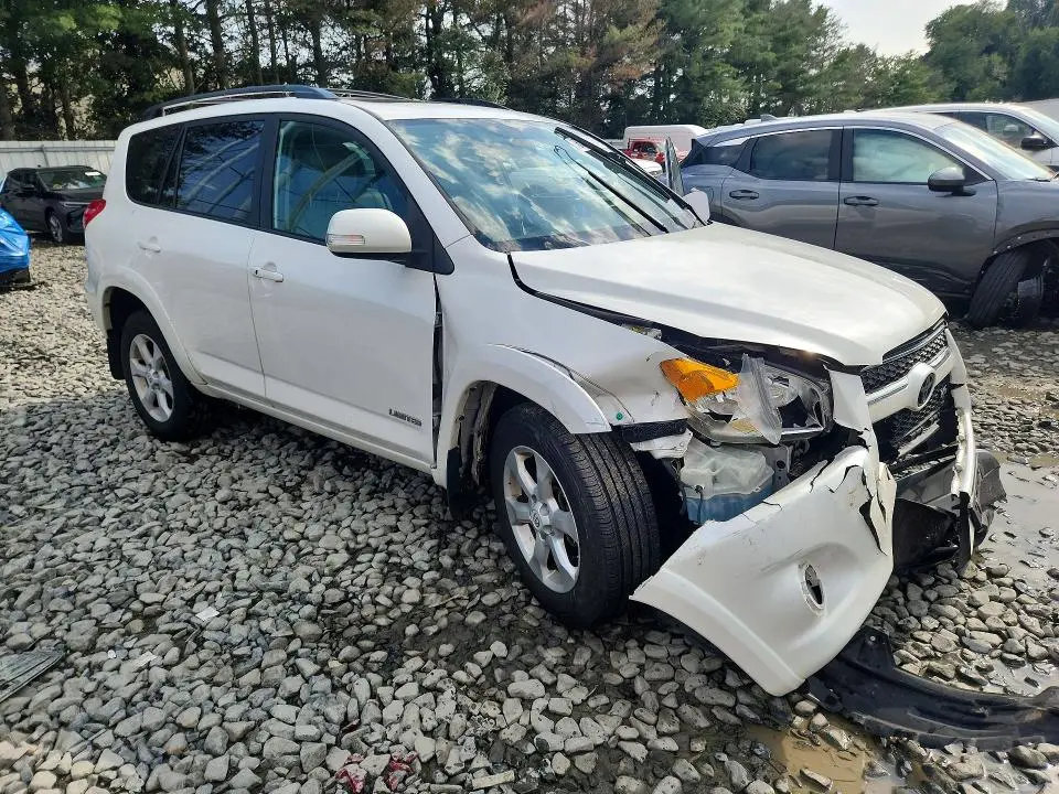 2011 TOYOTA RAV4 LIMITED  
