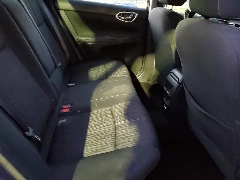 2018 NISSAN SENTRA SV  