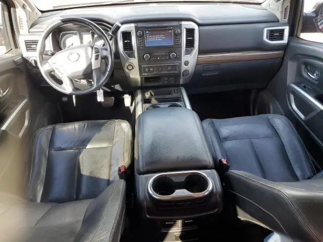 2017 NISSAN TITAN SV  