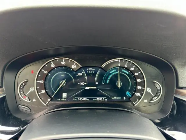 2018 BMW 530XE 