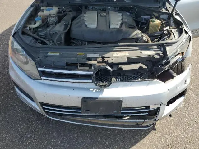 2012 VOLKSWAGEN TOUAREG V6 TDI  