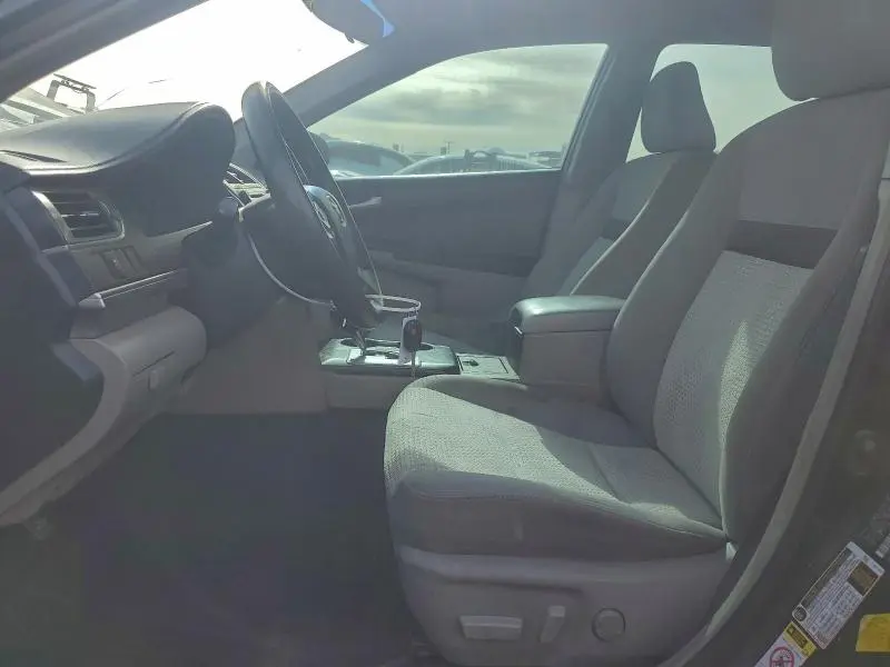 2012 TOYOTA CAMRY LE  